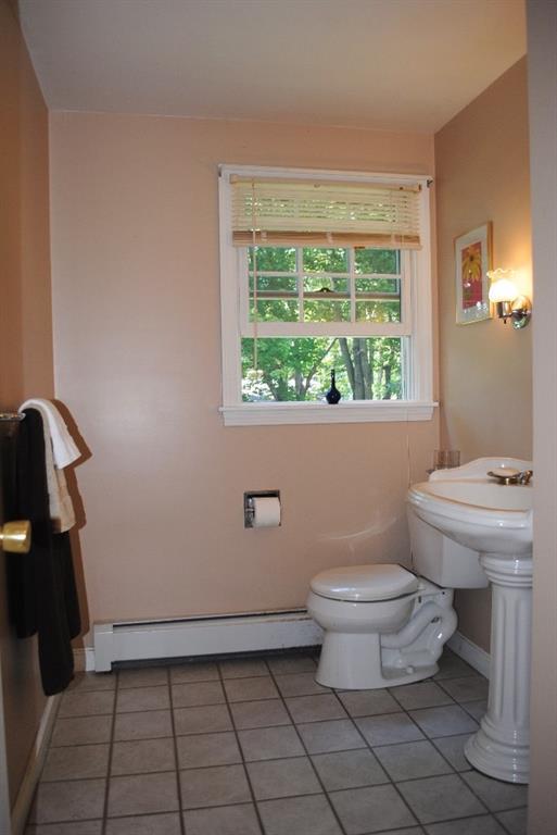 192 Payne Road Scarborough, ME 04074 - Photo 17 of 35 Alternate view of powder room