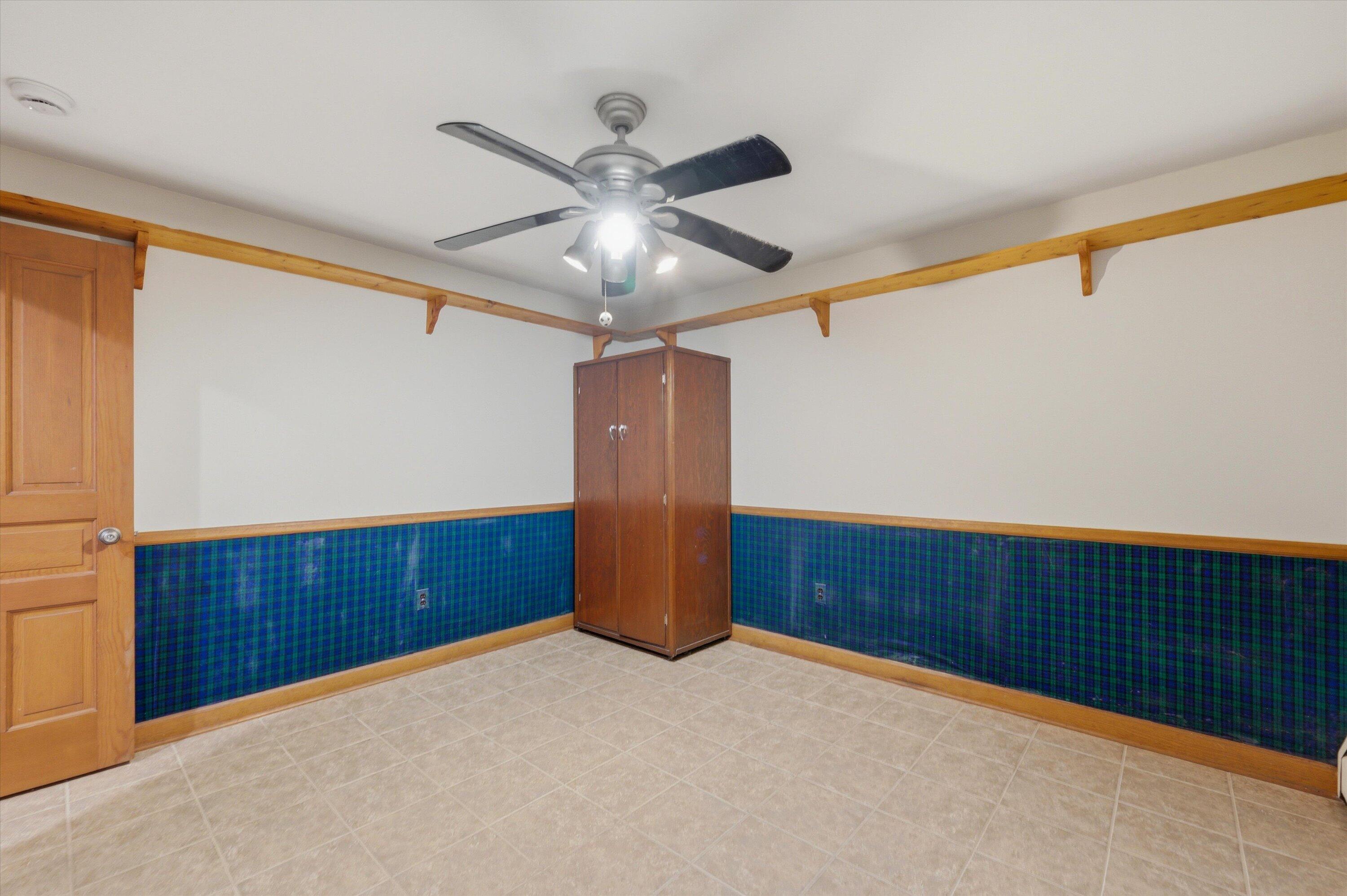 9757 Kaiser Road Saline, MI 48176 - Photo 43 of 113 67-067