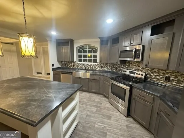 $249,900 | 25 Fleming Place, Richmond Hill, GA 31324