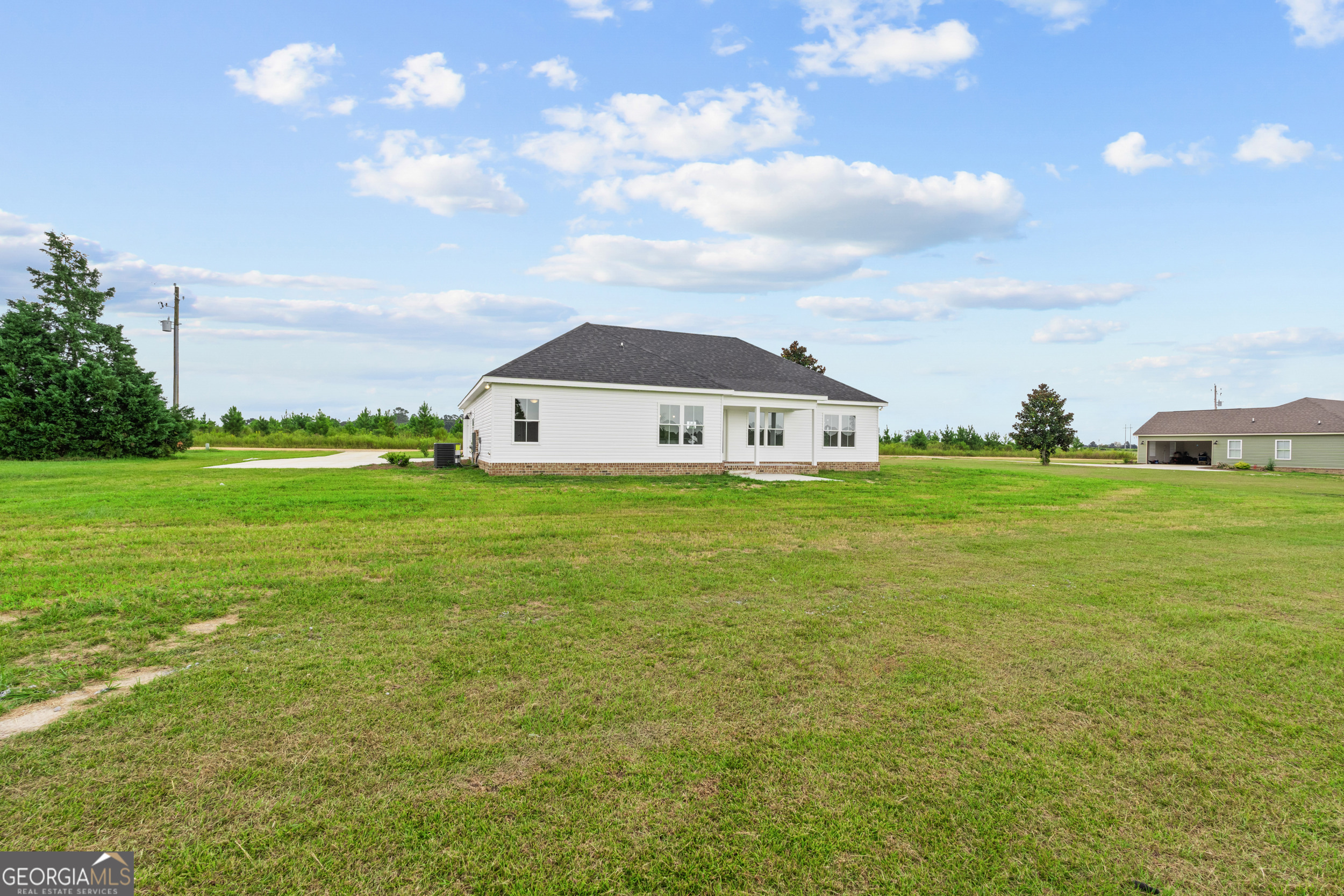 543 Jack Kennedy Road Statesboro, GA 30458 - Photo 23 of 35 a view of a garden