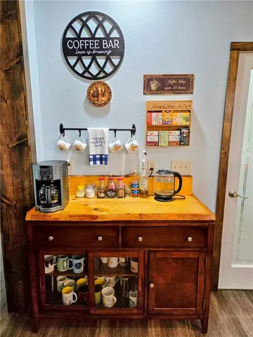 $349,000 | 1049 Southeast 475th Road, Knob Noster, MO 65336