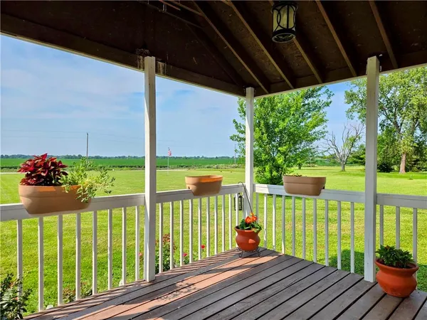 $339,000 | 1049 Southeast 475th Road, Knob Noster, MO 65336