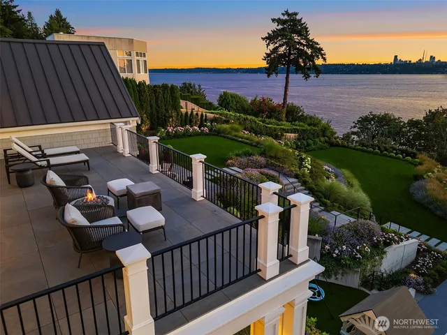 a view of a garden with an outdoor space