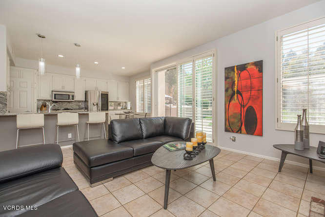 11218 Shadyridge Road Moorpark, CA 93021 - Photo 20 of 48 a living room with furniture and kitchen area