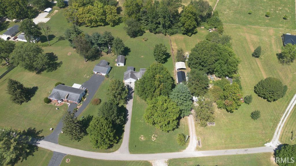 117 Mill Street Bedford, IN 47421 - Photo 5 of 33