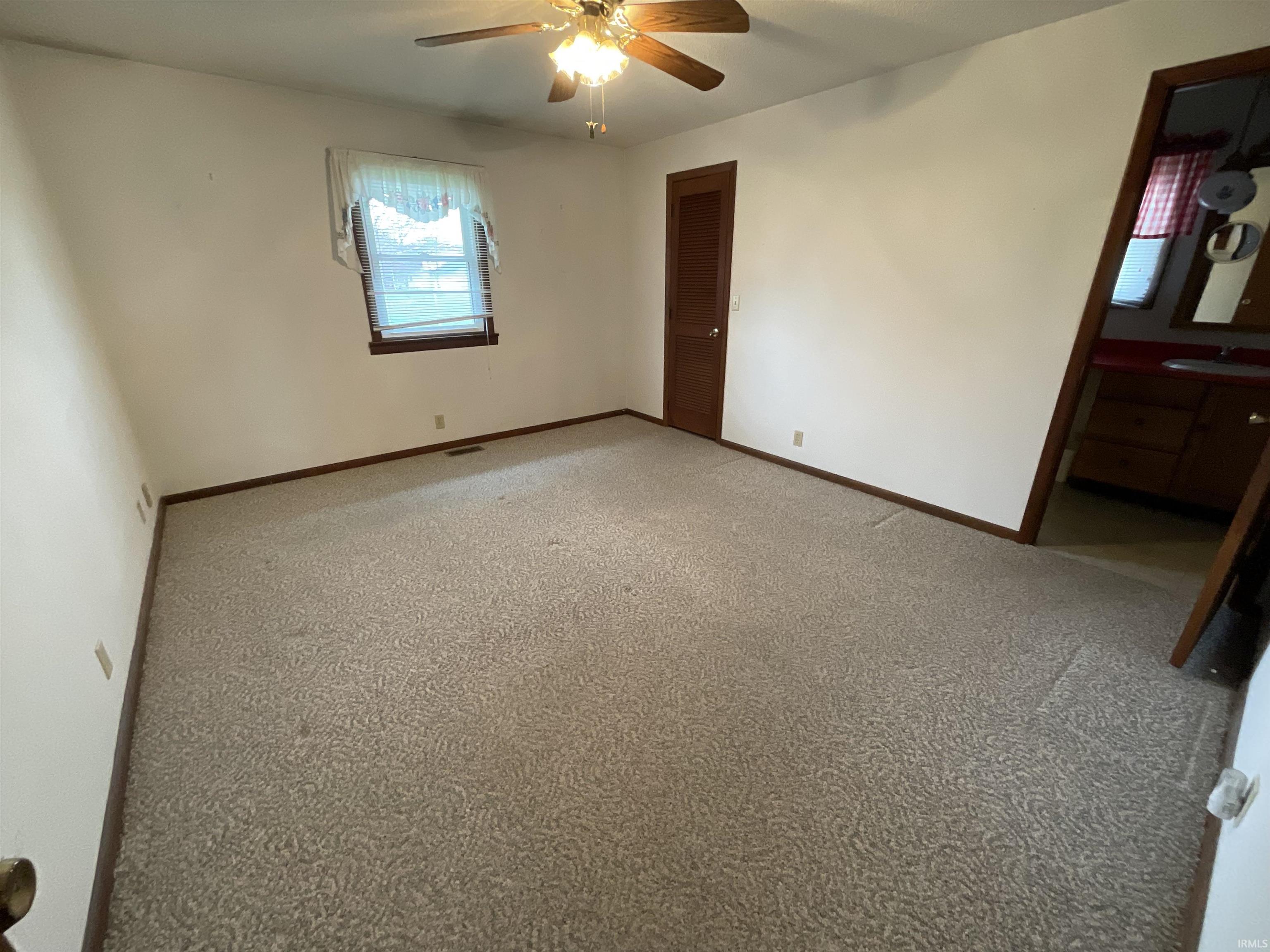 5434 Yoder Road Yoder, IN 46798 - Photo 12 of 18