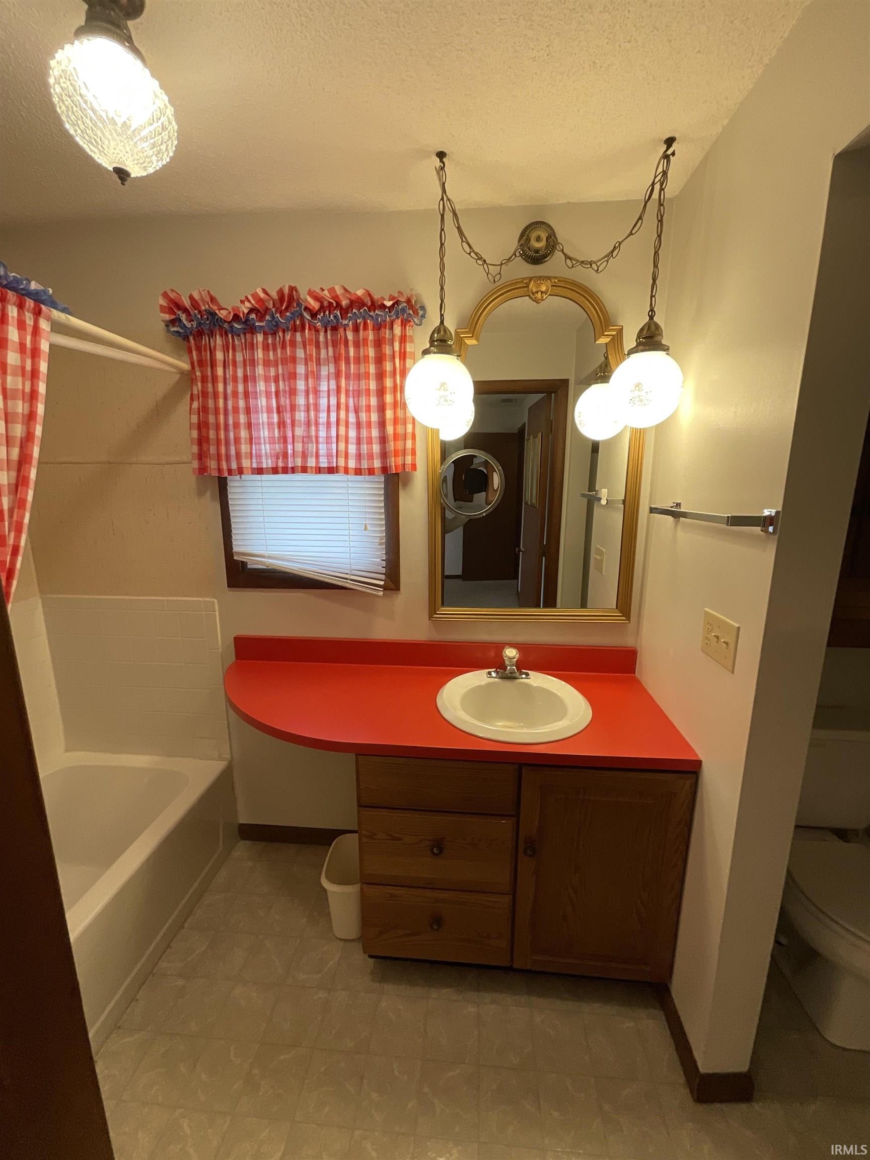 5434 Yoder Road Yoder, IN 46798 - Photo 13 of 18