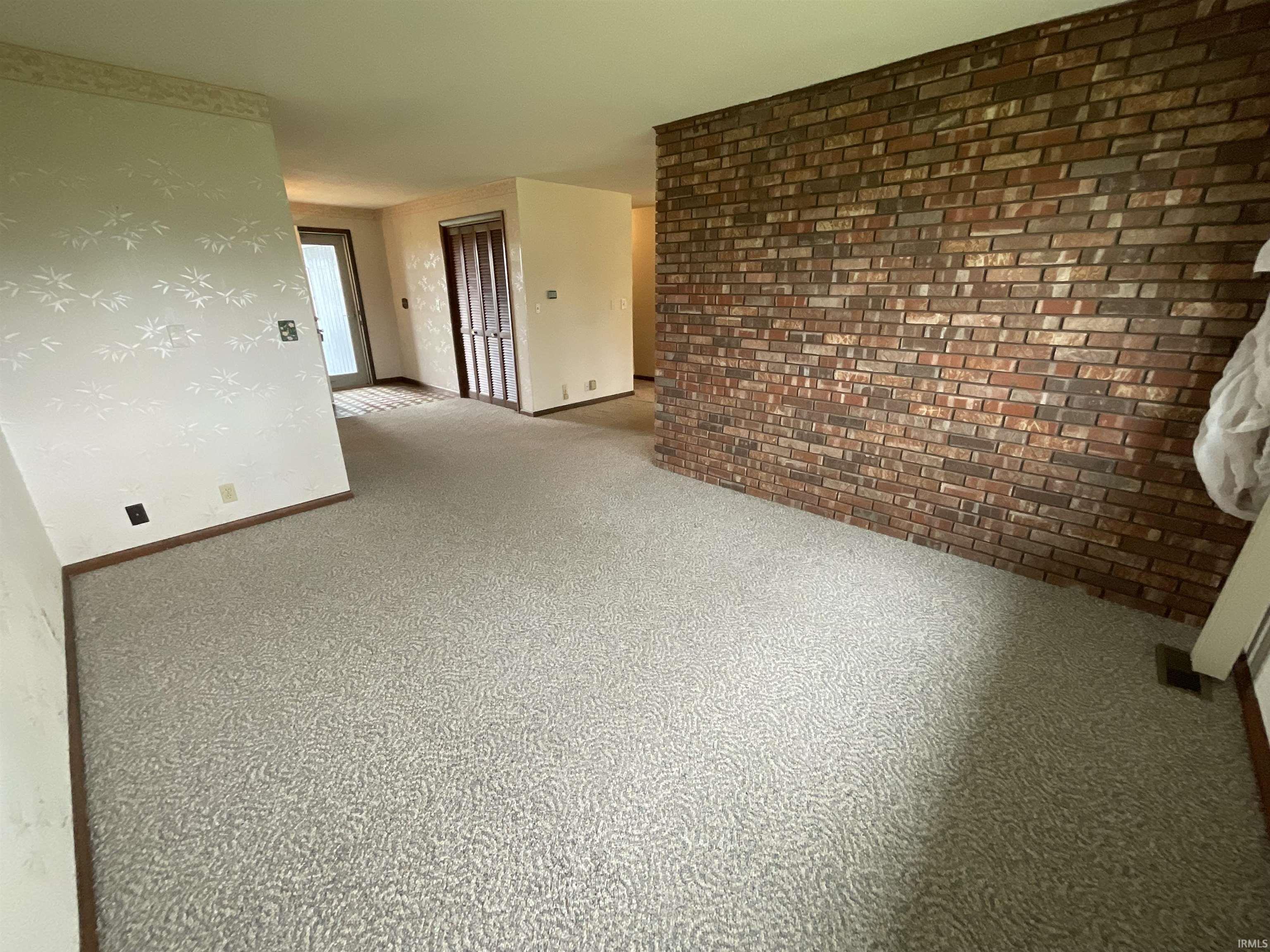 5434 Yoder Road Yoder, IN 46798 - Photo 4 of 18