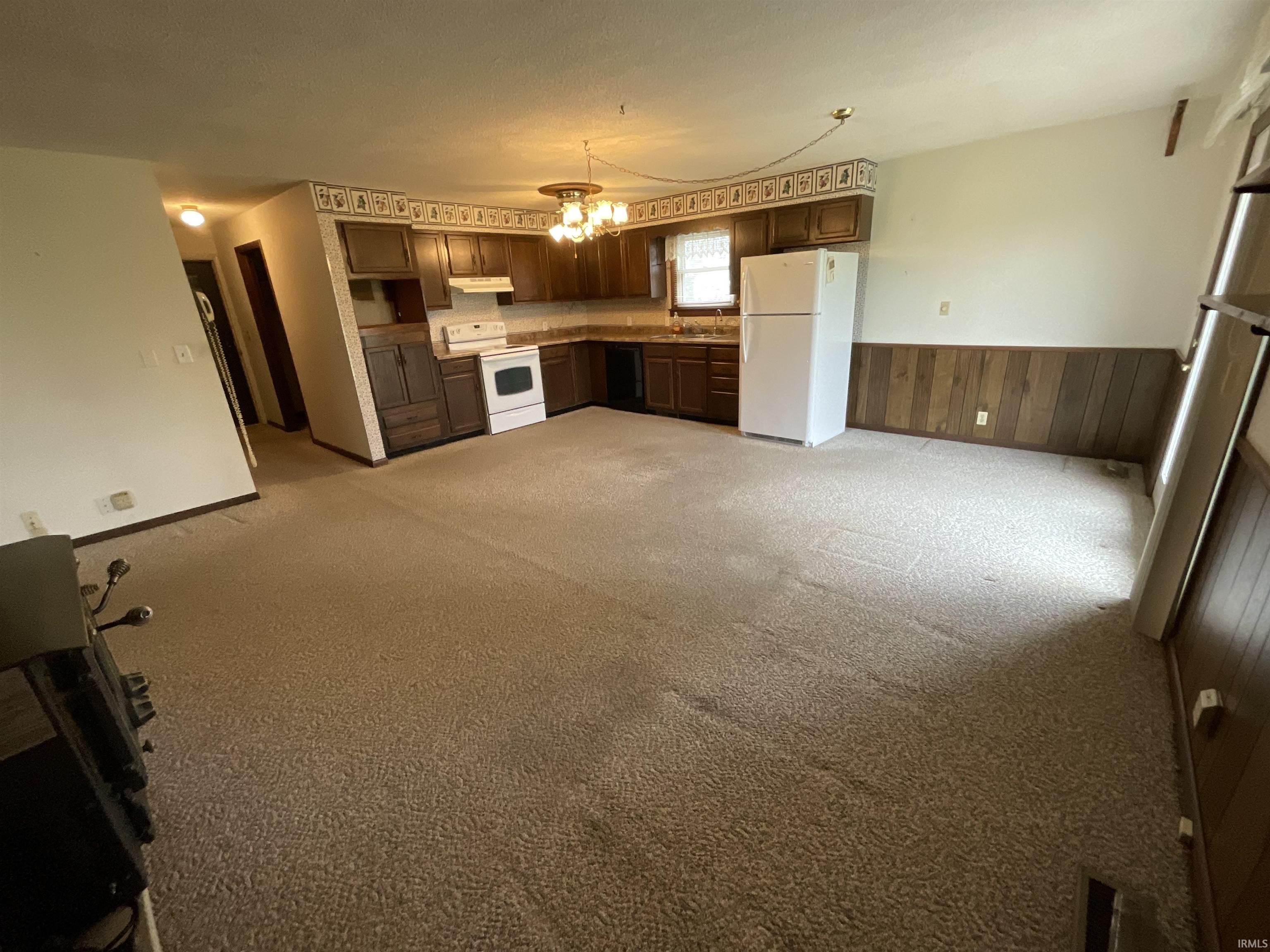 5434 Yoder Road Yoder, IN 46798 - Photo 7 of 18