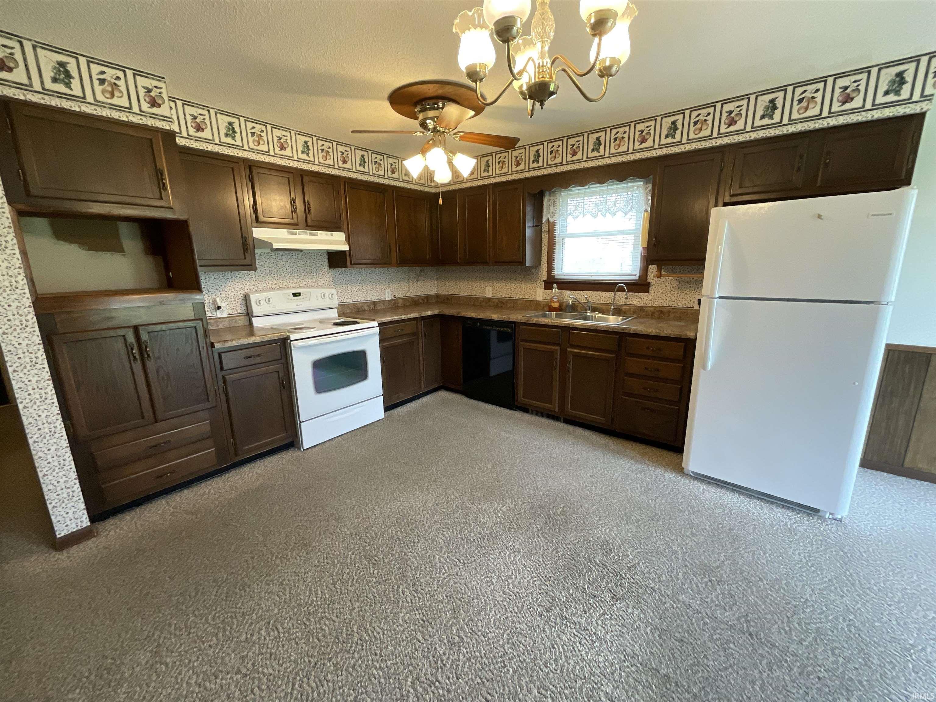 5434 Yoder Road Yoder, IN 46798 - Photo 8 of 18