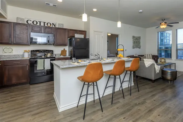 $1,189 | 7011 McKinney Falls Parkway, Austin, TX 78744