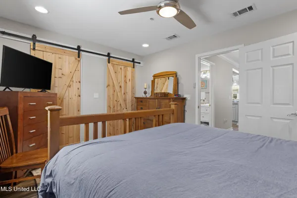 $172,000 | 1282 Beach Boulevard, Unit 220, Biloxi, MS 39530