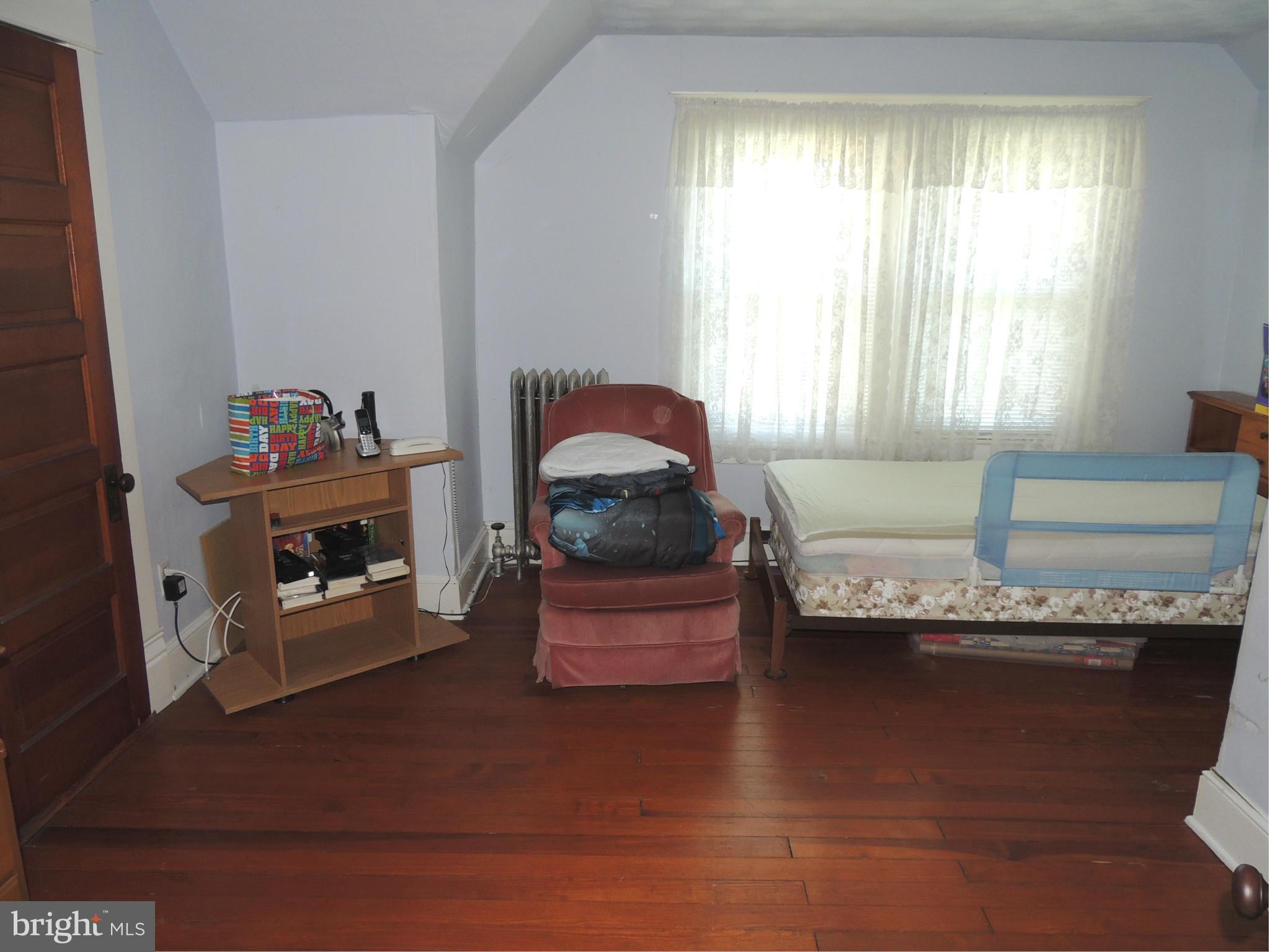 17221 Hardy Road Mount Airy, MD 21771 - Photo 14 of 30 2nd Floor Bedroom