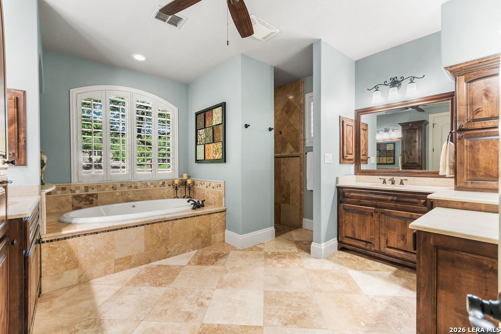 25 Stone Terrace Fair Oaks Ranch, TX 78015 - Photo 27 of 95