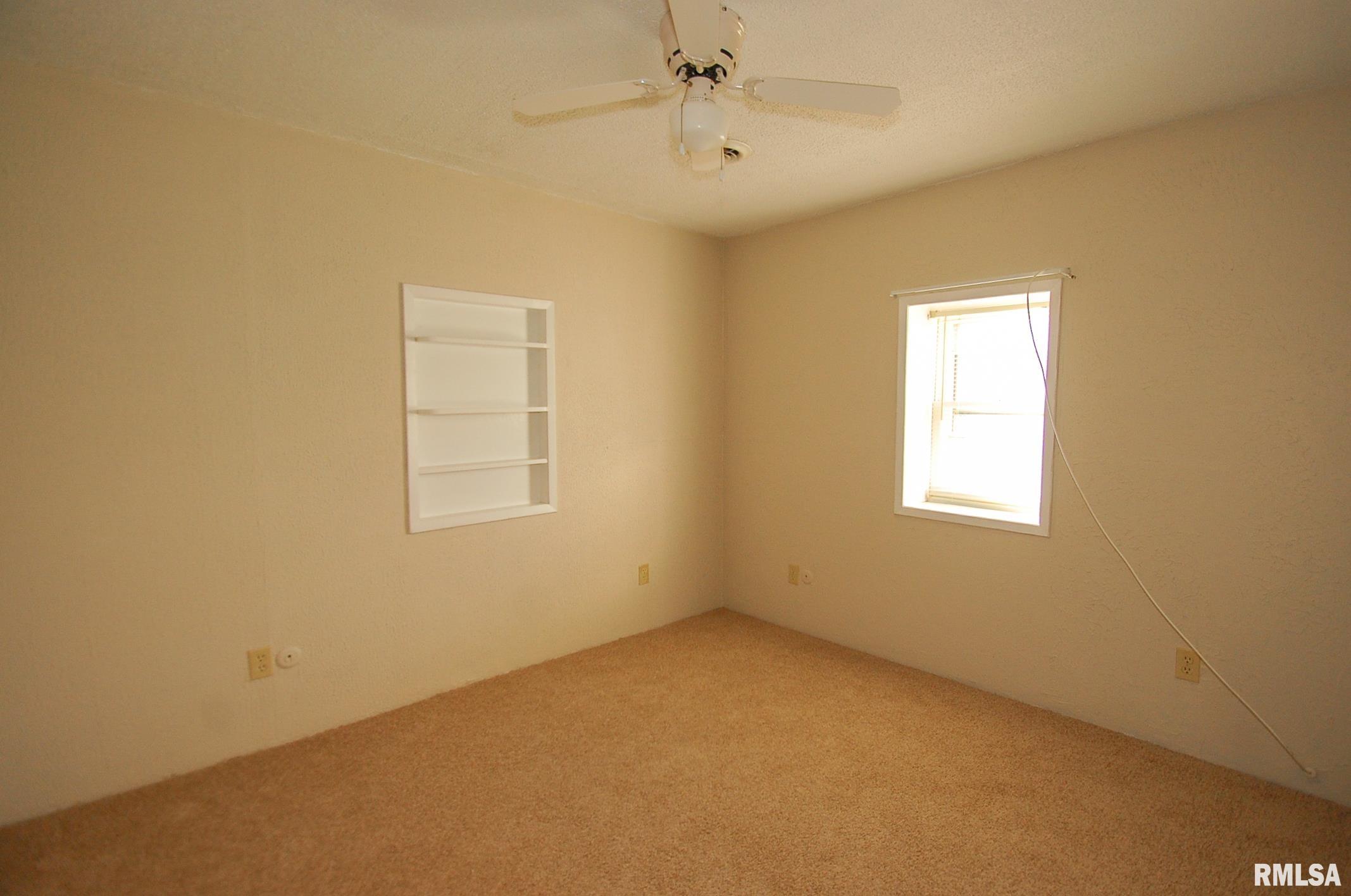 413 Doering Road East Peoria, IL 61611 - Photo 15 of 21 Gallery Image 15