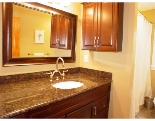 75 Porter Road Andover, MA 01810 - Photo 14 of 19