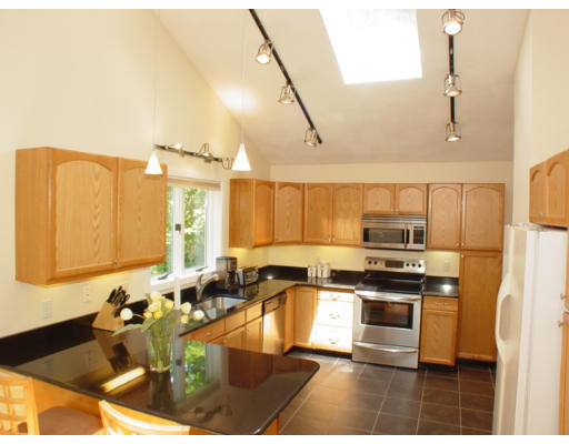 75 Porter Road Andover, MA 01810 - Photo 4 of 19