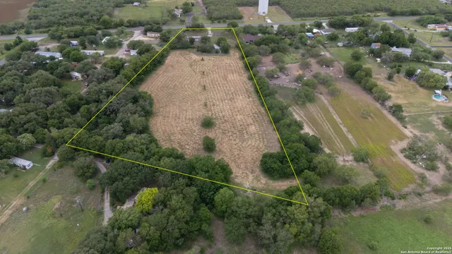 $315,000 | 901 Farm-To-Market 1620, Seguin, TX 78155