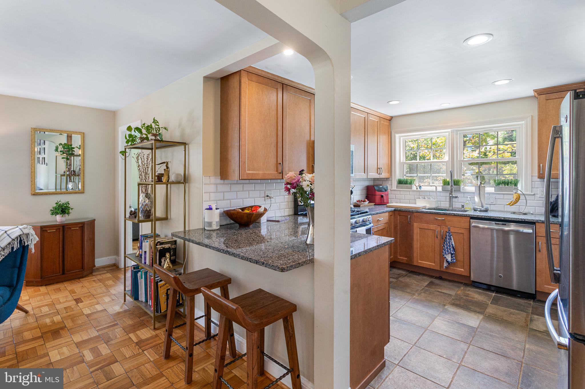 7100 Western Avenue Chevy Chase, MD 20815 - Photo 11 of 34