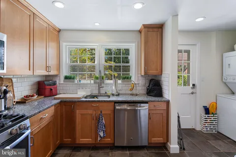 $995,000 | 7100 Western Avenue, Chevy Chase, MD 20815