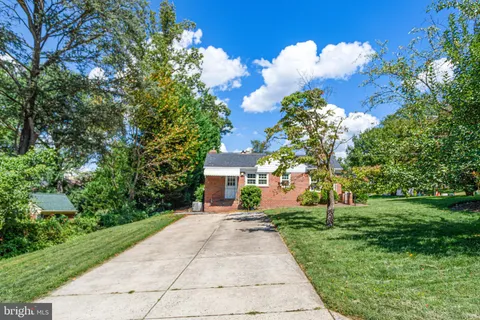 $995,000 | 7100 Western Avenue, Chevy Chase, MD 20815