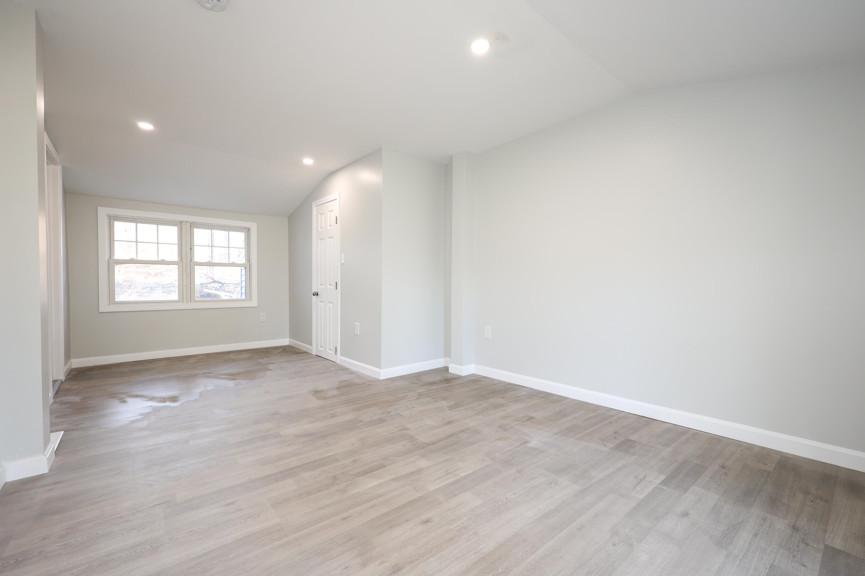 230 Milton Road Rochester, NH 03868 - Photo 15 of 25