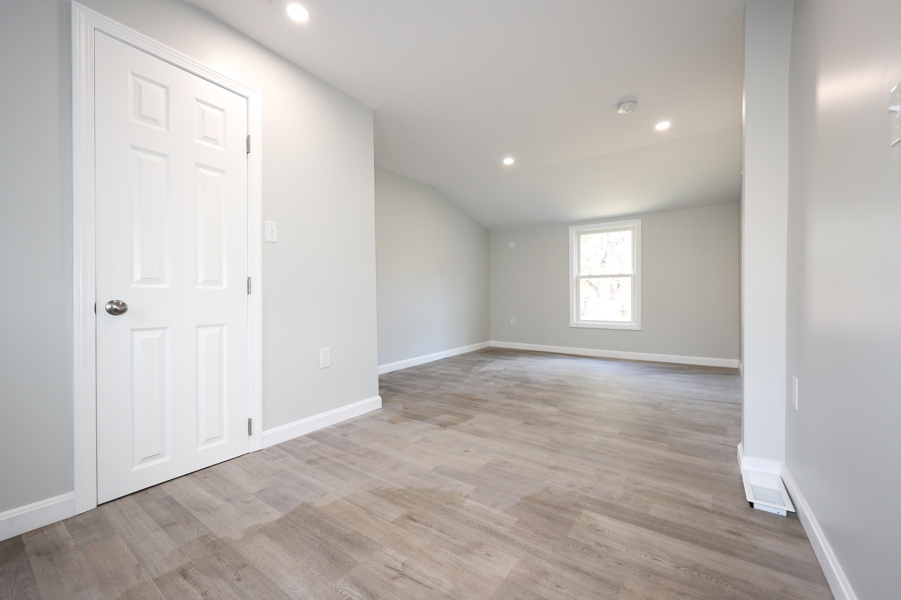 230 Milton Road Rochester, NH 03868 - Photo 17 of 25
