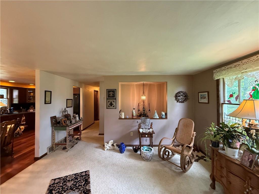 198 Myers Road Vandergrift, PA 15690 - Photo 5 of 50