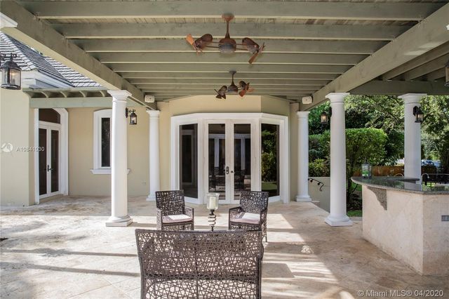 $2,850,000 | 5577 Arbor Lane, Coral Gables, FL 33156