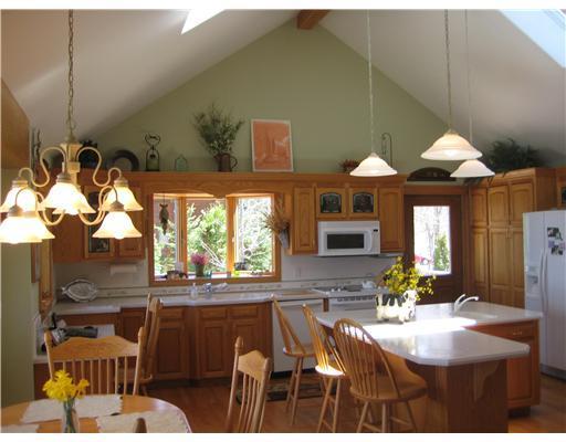 12 Great Bay Road Standish, ME 04084 - Photo 4 of 25 Kitchen.