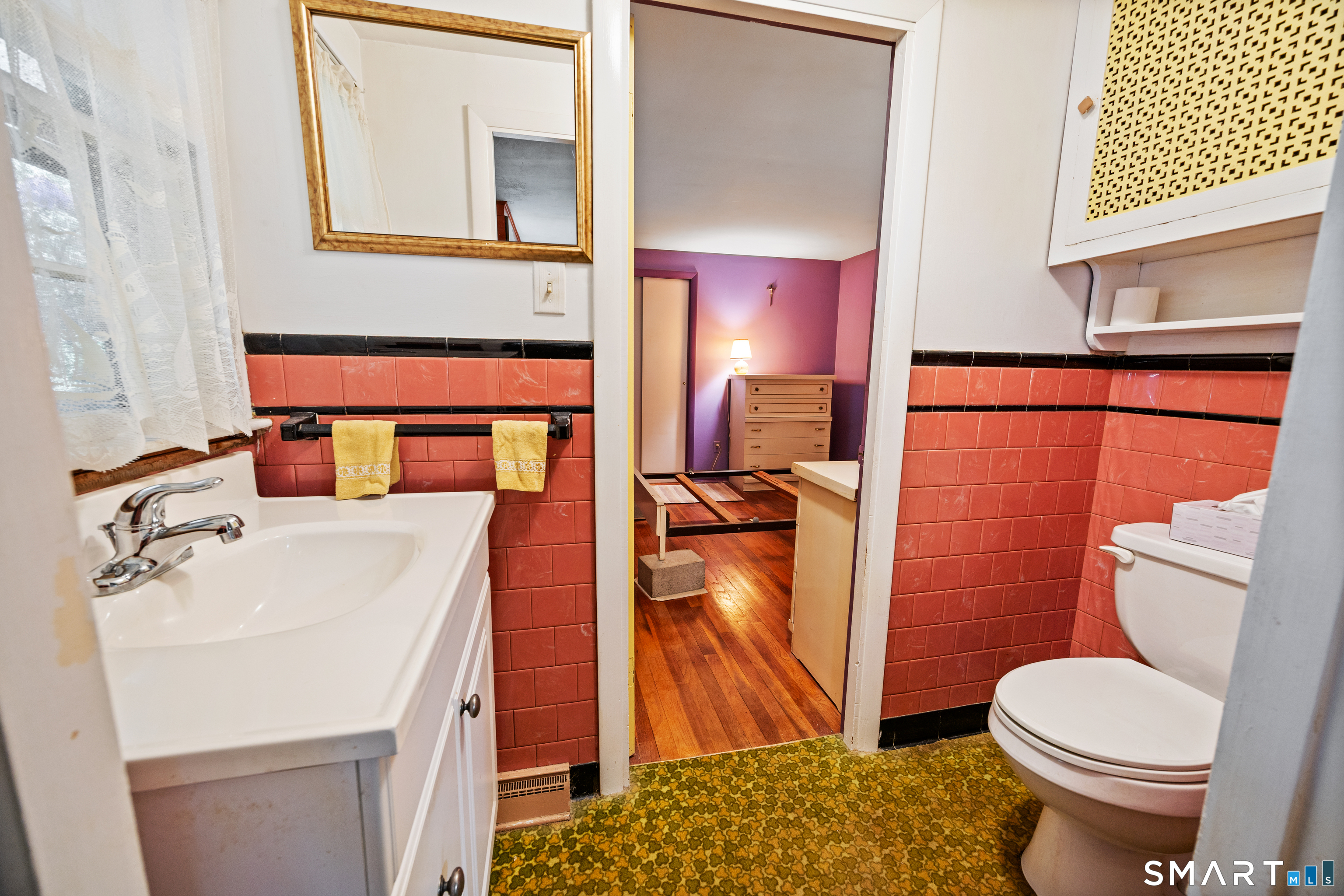 205 Mountain Road Cheshire, CT 06410 - Photo 23 of 40