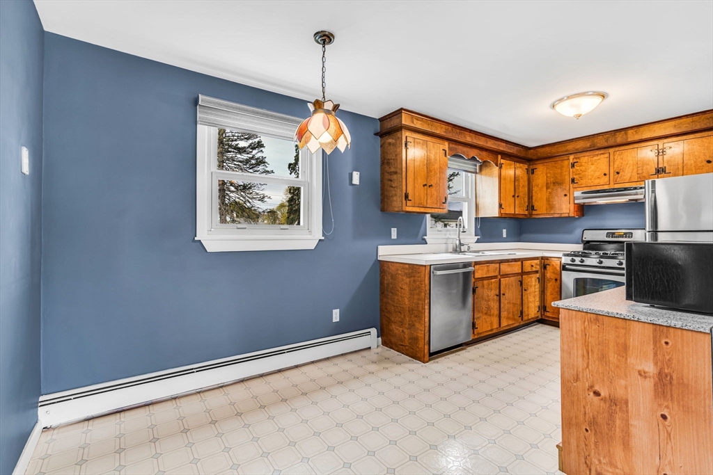 12 Porter Road Marlborough, MA 01752 - Photo 6 of 41 Gallery Image 6