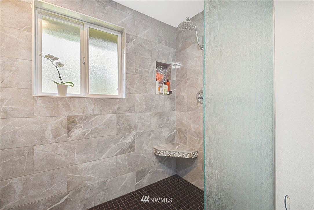 23901 23rd Drive Southeast Bothell, WA 98021 - Photo 19 of 27 a bathroom with a window