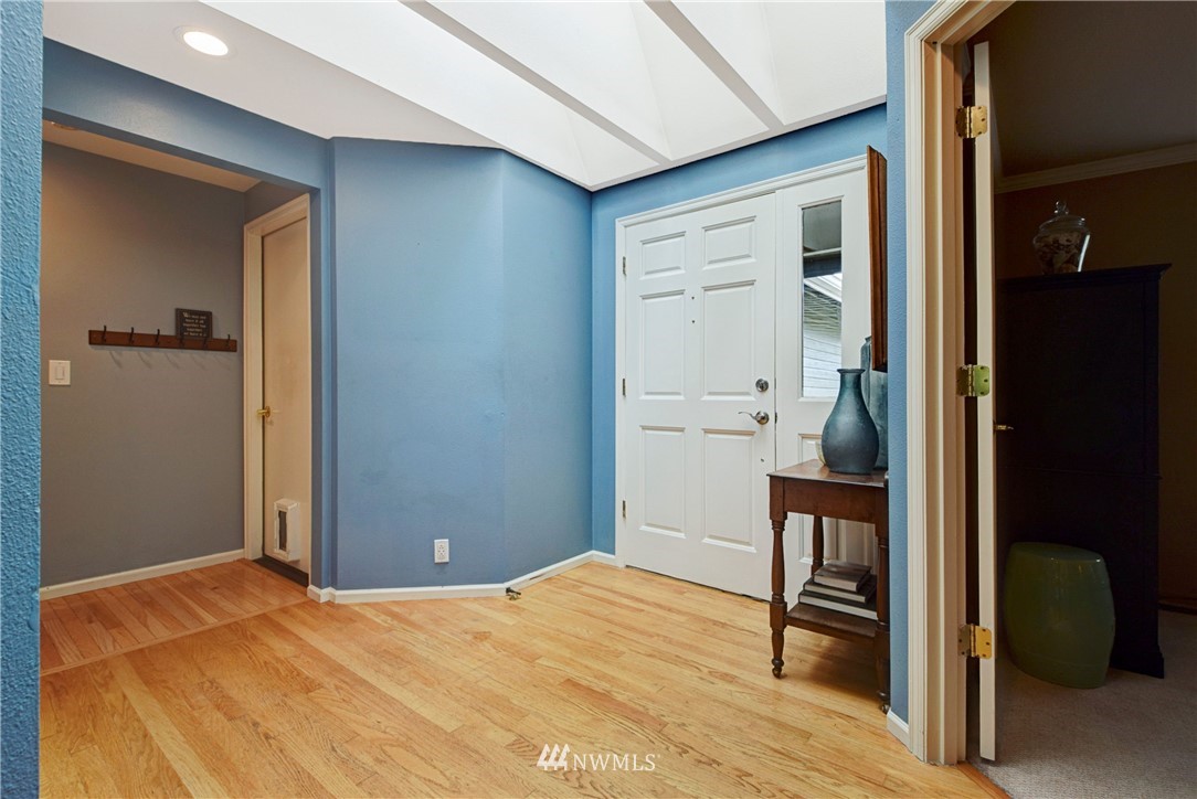 23901 23rd Drive Southeast Bothell, WA 98021 - Photo 4 of 27 a view of a bedroom from a hallway
