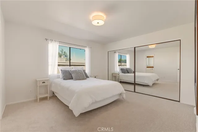 $555,000 | 7061 Kester Avenue, Unit C, Van Nuys, CA 91405