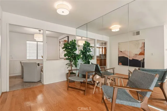 $555,000 | 7061 Kester Avenue, Unit C, Van Nuys, CA 91405