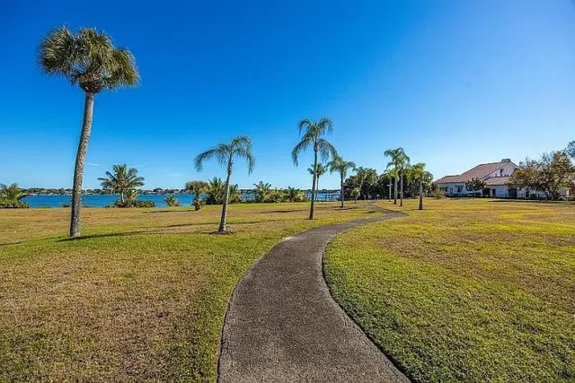 $312,000 | 1800 Southeast St Lucie Boulevard, Unit 9102, Stuart, FL 34996