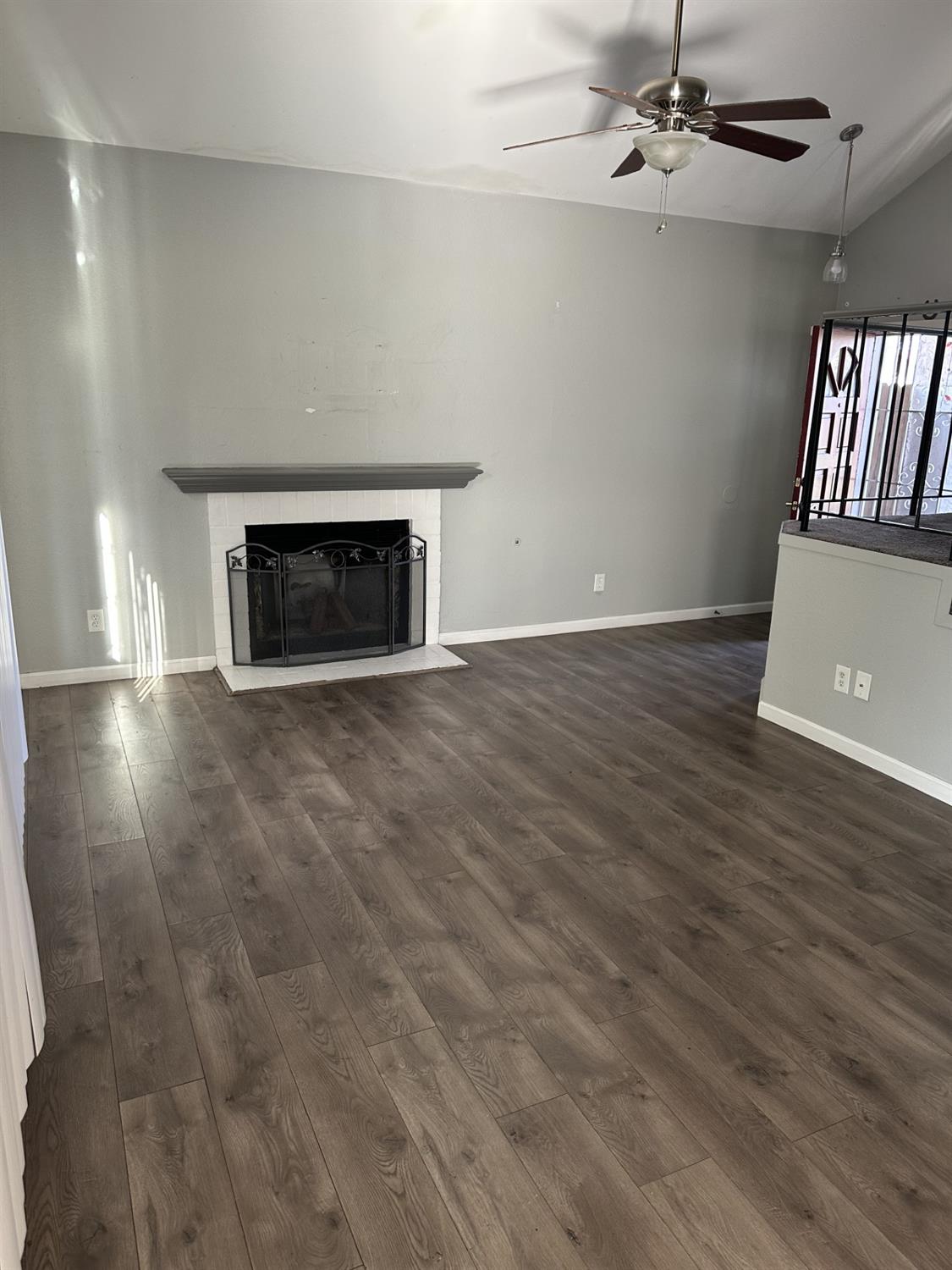 5723 Larcom Lane Stockton, CA 95210 - Photo 7 of 18