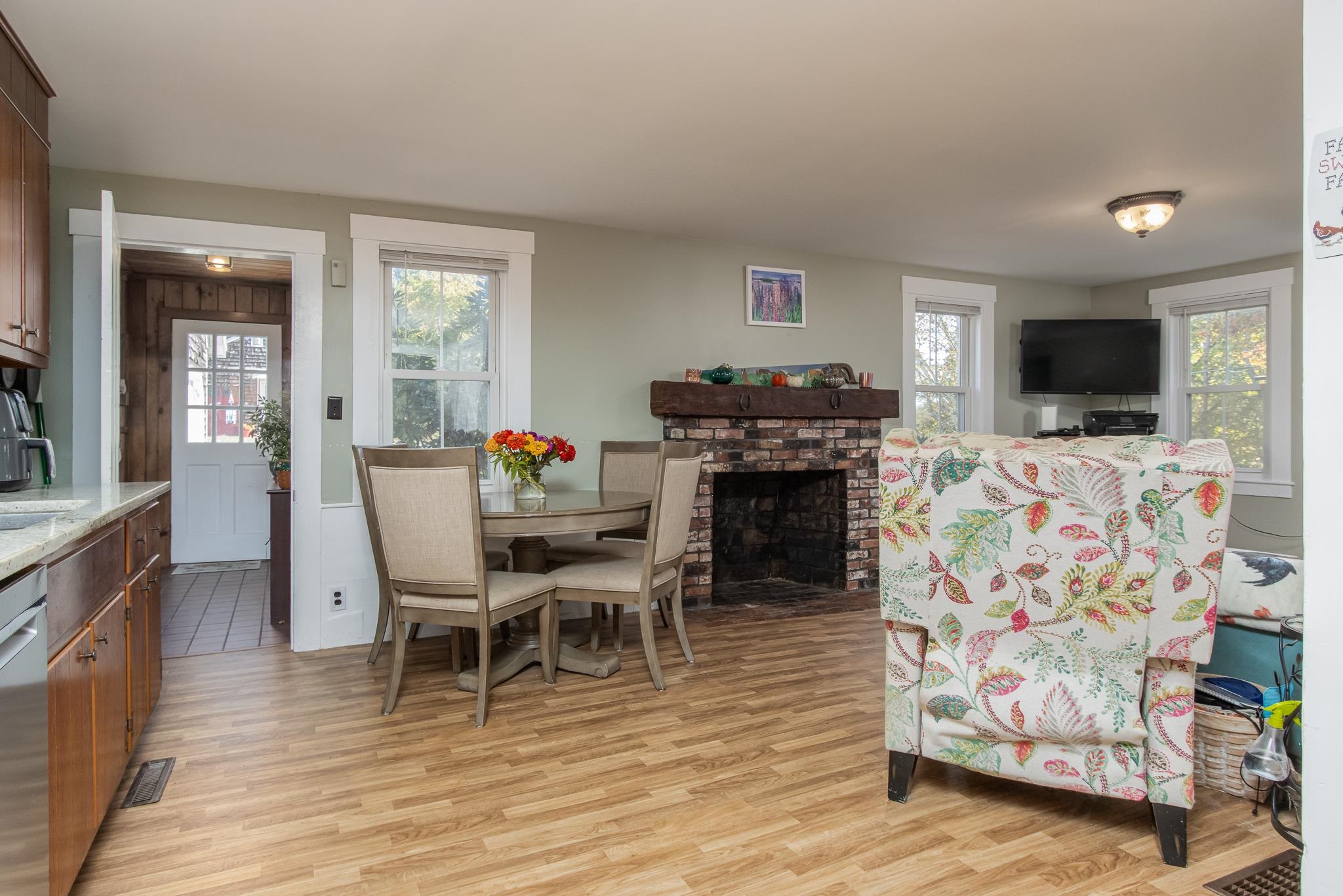 97 Mast Road Lee, NH 03861 - Photo 8 of 59 Gallery Image 8
