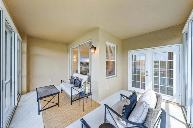 $469,500 | 2540 Aspen Creek Lane, Unit 101, Naples, FL 34119