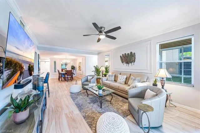 $469,500 | 2540 Aspen Creek Lane, Unit 101, Naples, FL 34119