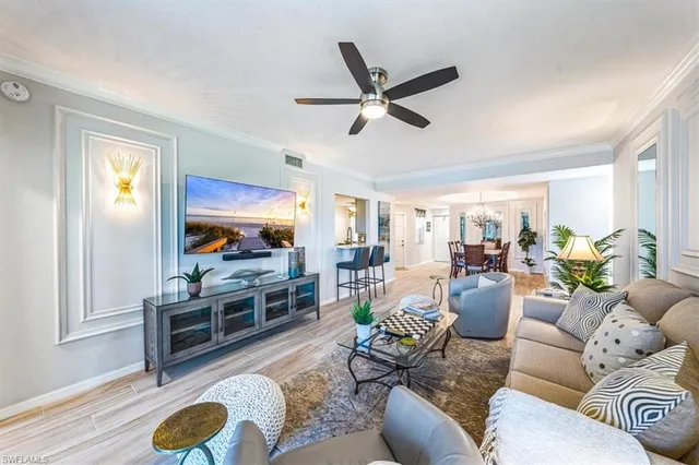 $469,500 | 2540 Aspen Creek Lane, Unit 101, Naples, FL 34119