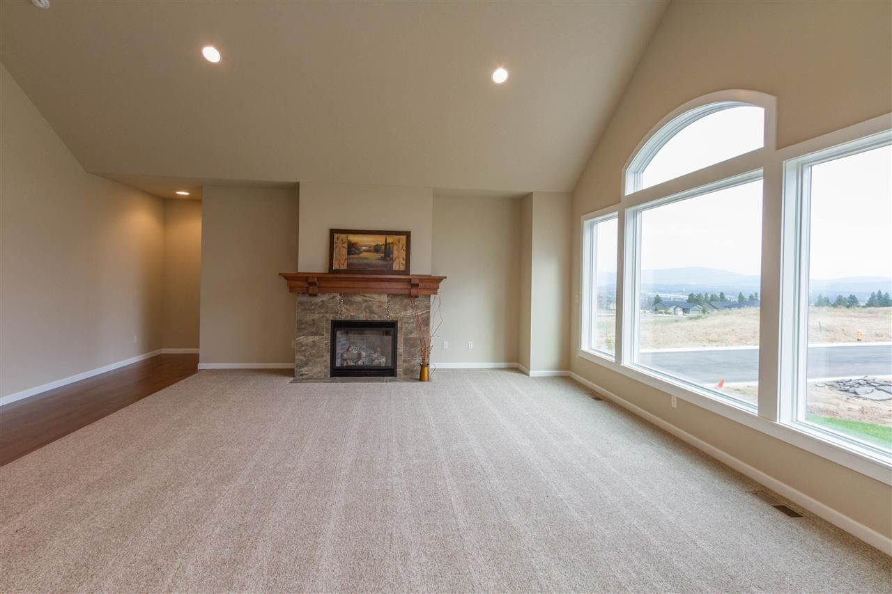5513 North Radium Lane Spokane, WA 99217 - Photo 5 of 13
