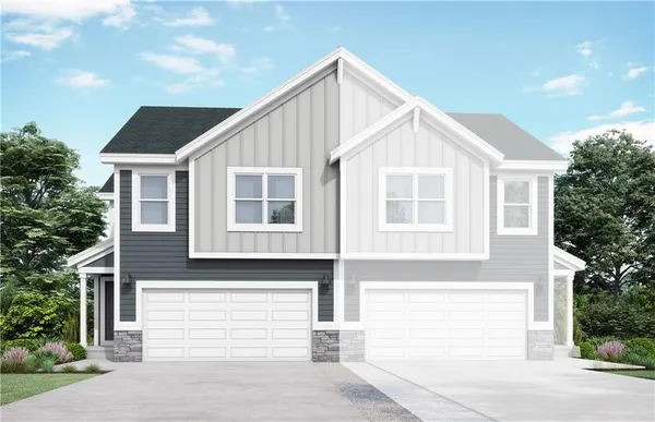 $329,000 | 1303 South 4th Street East, Louisburg, KS 66053