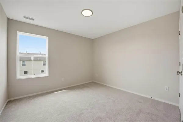 $329,000 | 1303 South 4th Street East, Louisburg, KS 66053