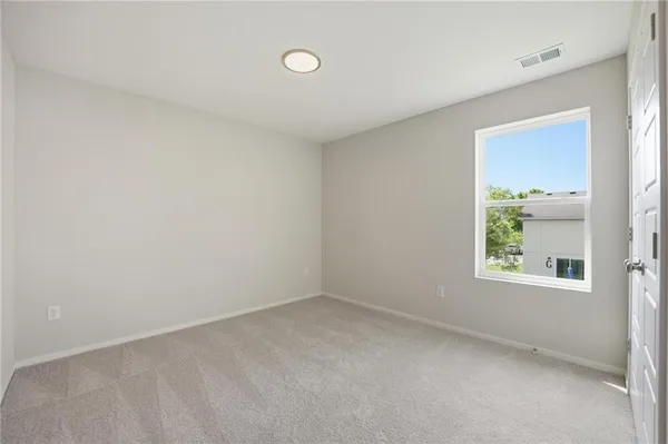 $329,000 | 1303 South 4th Street East, Louisburg, KS 66053