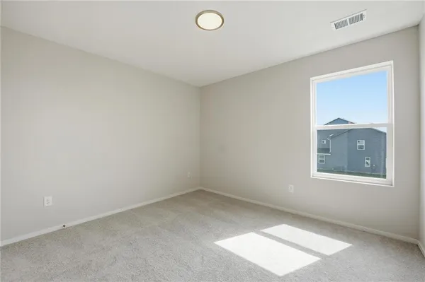 $329,000 | 1303 South 4th Street East, Louisburg, KS 66053