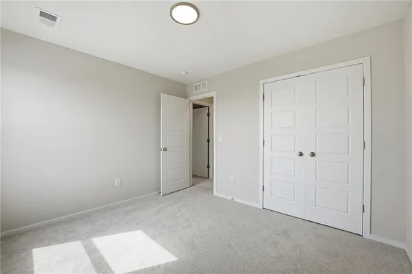 $329,000 | 1303 South 4th Street East, Louisburg, KS 66053