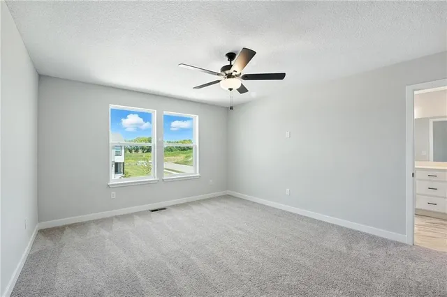 $329,000 | 1303 South 4th Street East, Louisburg, KS 66053