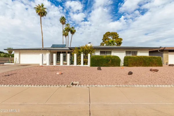 $3,095 | 4428 West Laurie Lane, Glendale, AZ 85302